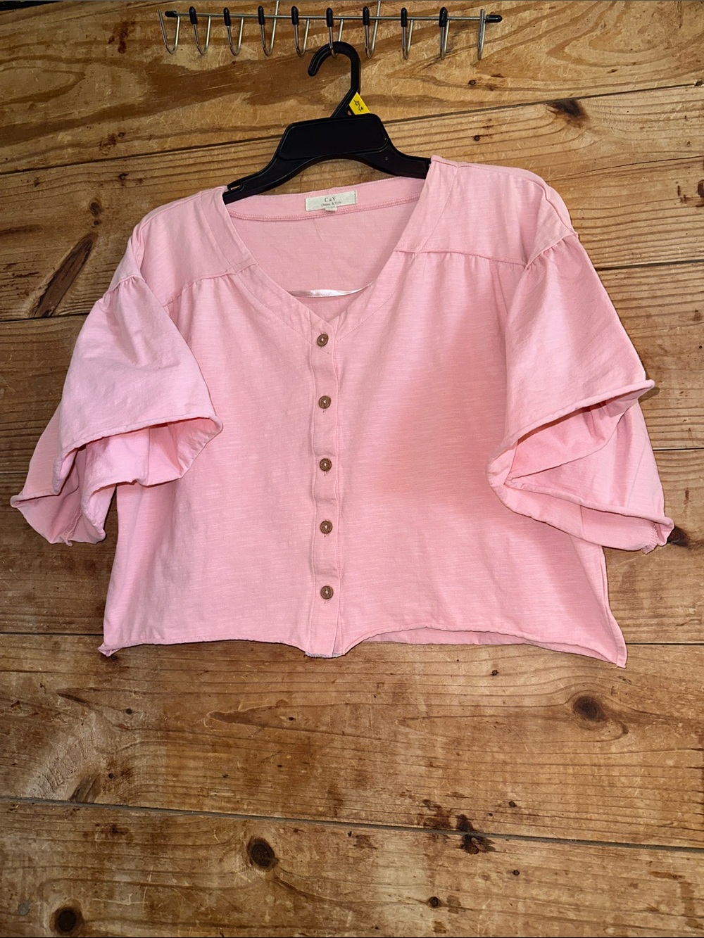 Chelsea & Violet Pink Cropped Button-Front Ruffle Sleeve Top